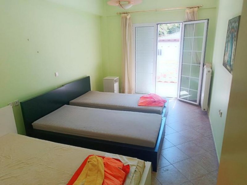 Vryses im Apokoronas Kreta, Vryses: Wohngebäude mit Pool und Bergblick zu verkaufen – Ideale Investition im Apokoronas! Haus kaufen